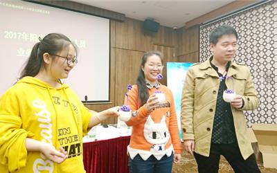 上海杨浦杨浦阳光社区服务管理中心社工参加阳光心园业务技能提升培训